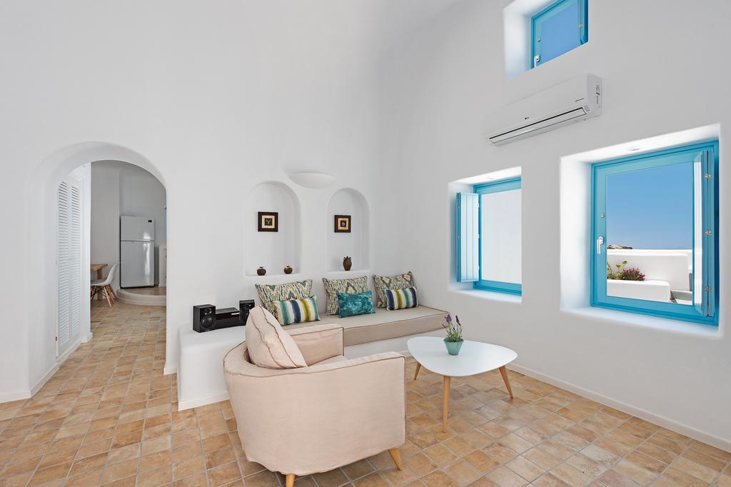 Ananda Suites Imerovigli  Room photo