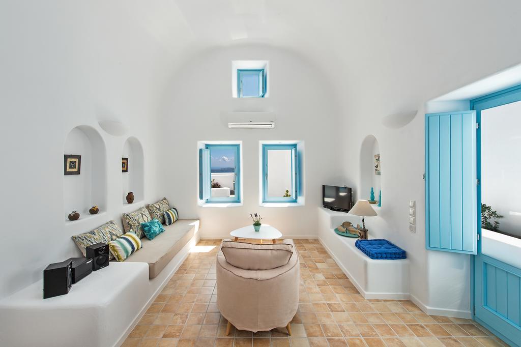 Ananda Suites Imerovigli  Room photo
